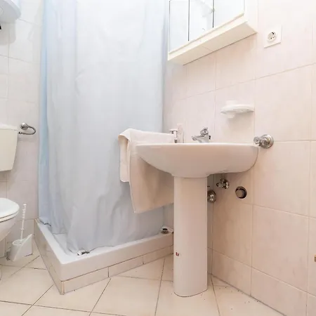 Apartman Pera Marina