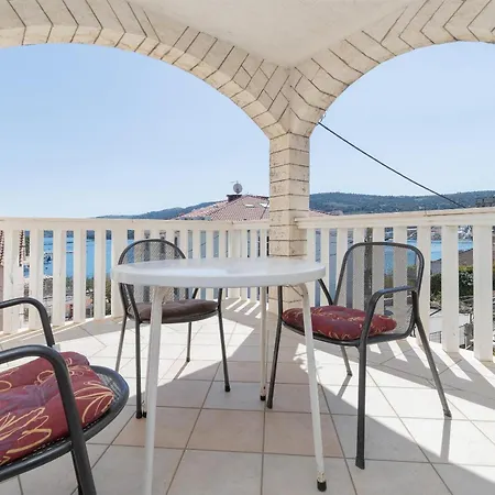 Apartman Pera Marina