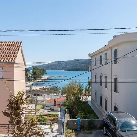 Apartman Pera Marina