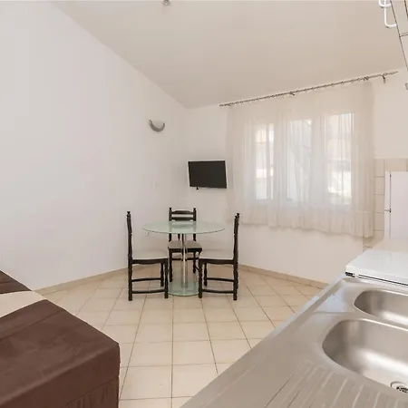 Apartman Pera Marina