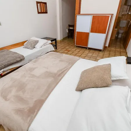 Pera Apartman *