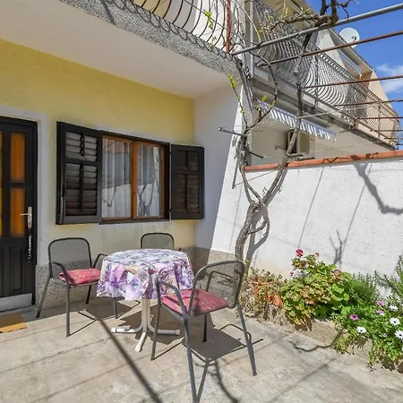 Apartman Pera Marina