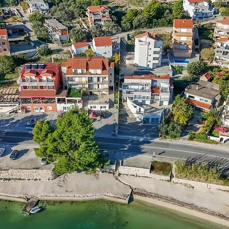Pera Apartman