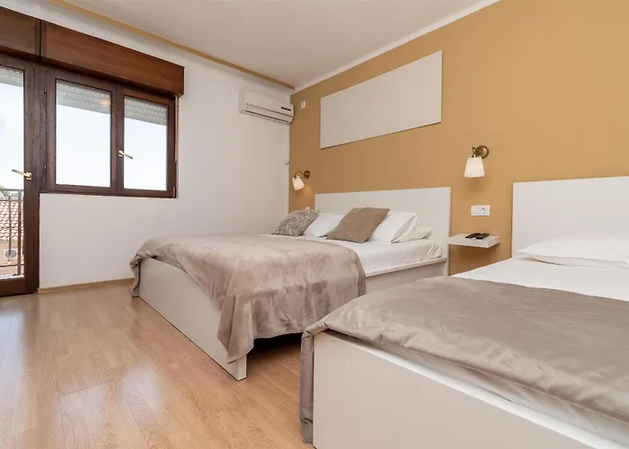 Apartman Pera *